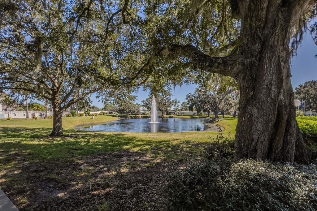 For Sale: $129,900 (2 beds, 2 baths, 1080 Square Feet)