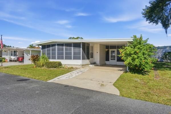 For Sale: $129,900 (2 beds, 2 baths, 1080 Square Feet)