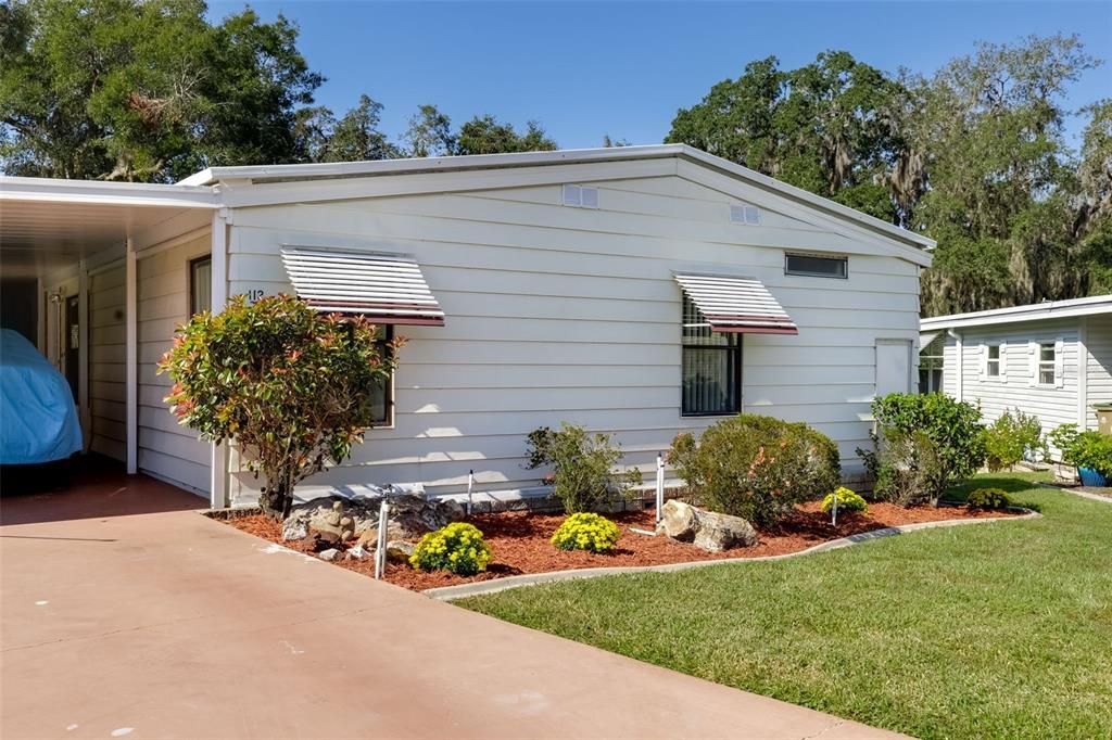 For Sale: $129,900 (2 beds, 2 baths, 1080 Square Feet)