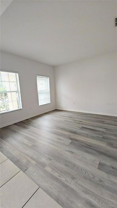 待售: $449,900 (4 贝兹, 2 浴室, 2423 平方英尺)