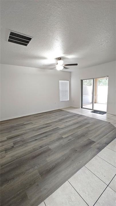 待售: $449,900 (4 贝兹, 2 浴室, 2423 平方英尺)