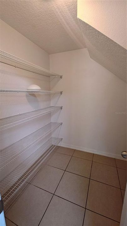 待售: $449,900 (4 贝兹, 2 浴室, 2423 平方英尺)