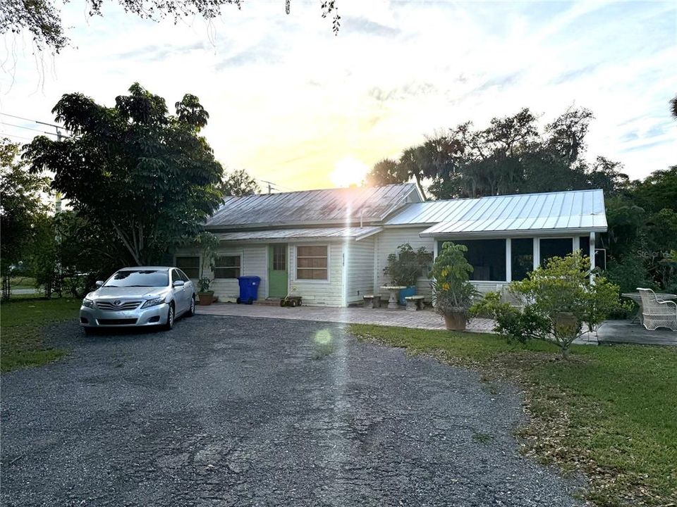 待售: $175,000 (3 贝兹, 2 浴室, 1594 平方英尺)