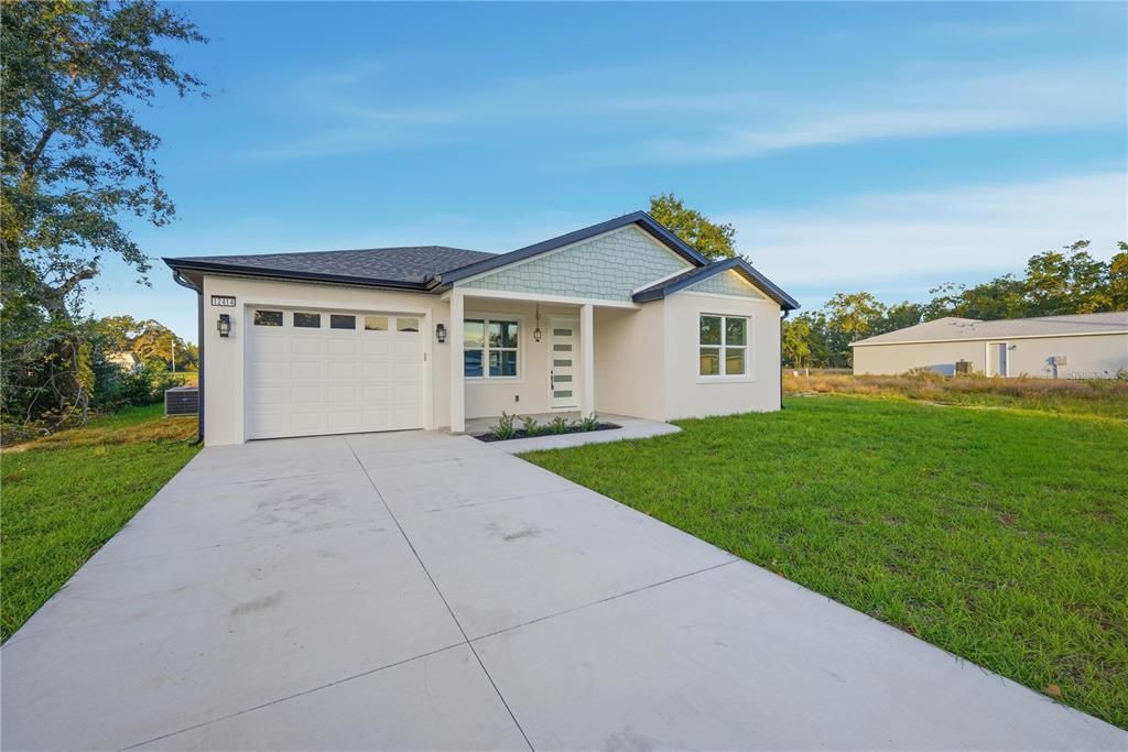 En Venta: $254,900 (3 camas, 2 baños, 1249 Pies cuadrados)