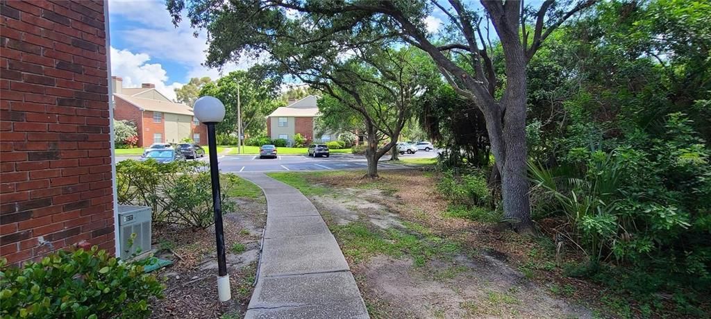 For Rent: $1,350 (1 beds, 1 baths, 525 Square Feet)