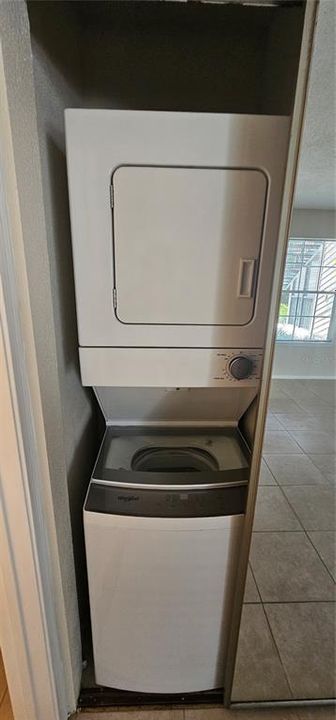 For Rent: $1,350 (1 beds, 1 baths, 525 Square Feet)