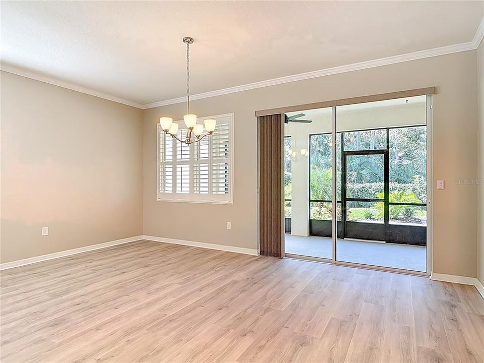 На продажу: $409,900 (3 спален, 2 ванн, 1825 Квадратных фут)