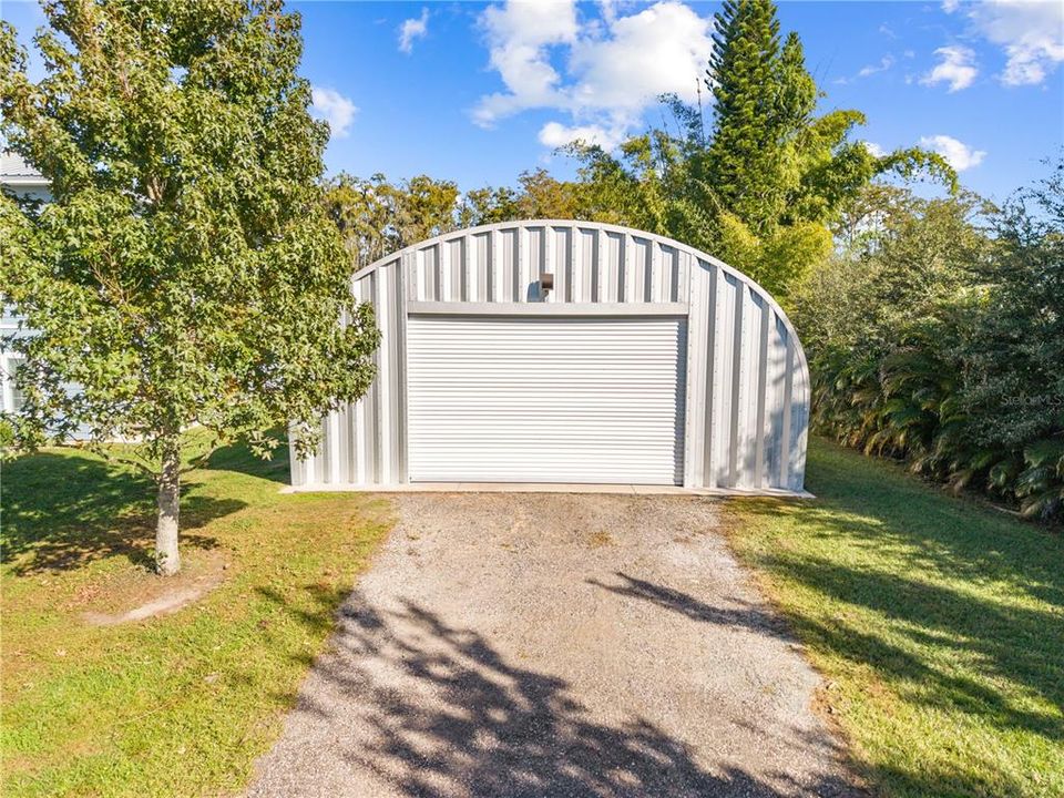 For Sale: $975,000 (6 beds, 6 baths, 3791 Square Feet)