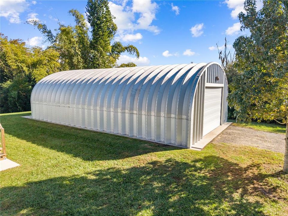 For Sale: $975,000 (6 beds, 6 baths, 3791 Square Feet)