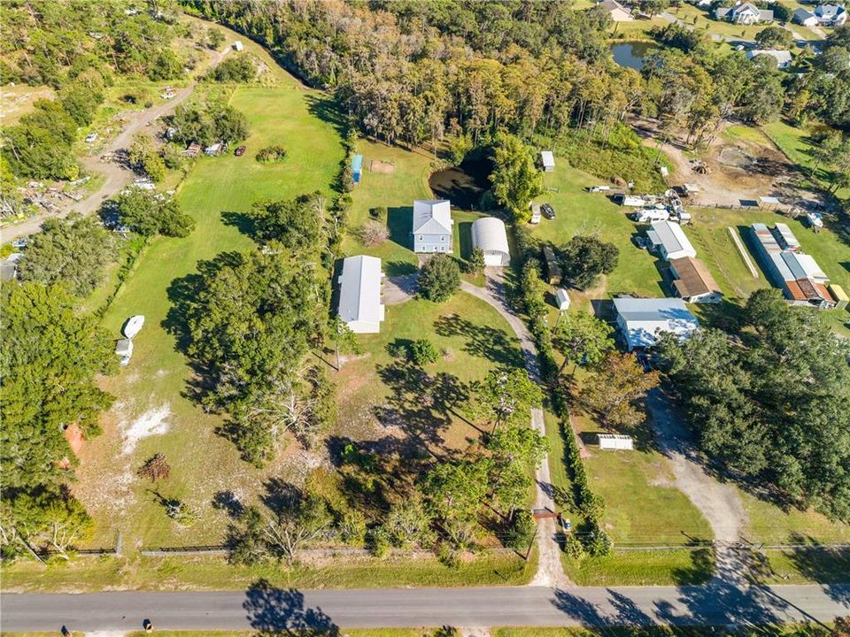 For Sale: $975,000 (6 beds, 6 baths, 3791 Square Feet)