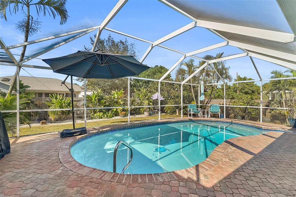 На продажу: $429,900 (3 спален, 2 ванн, 2078 Квадратных фут)