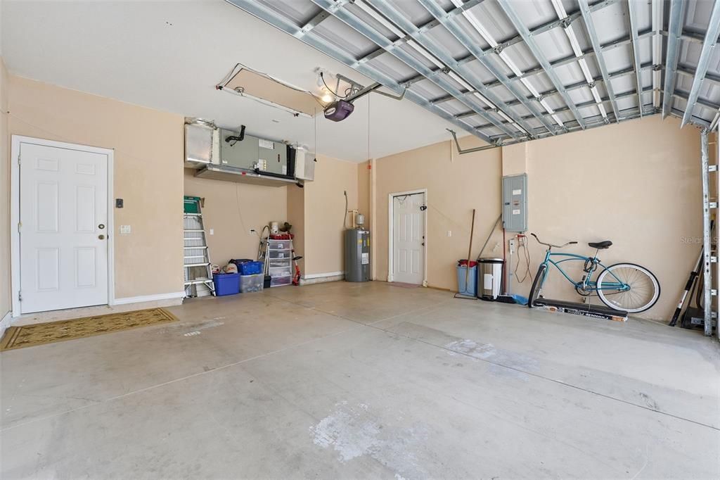 待售: $348,000 (3 贝兹, 2 浴室, 1978 平方英尺)