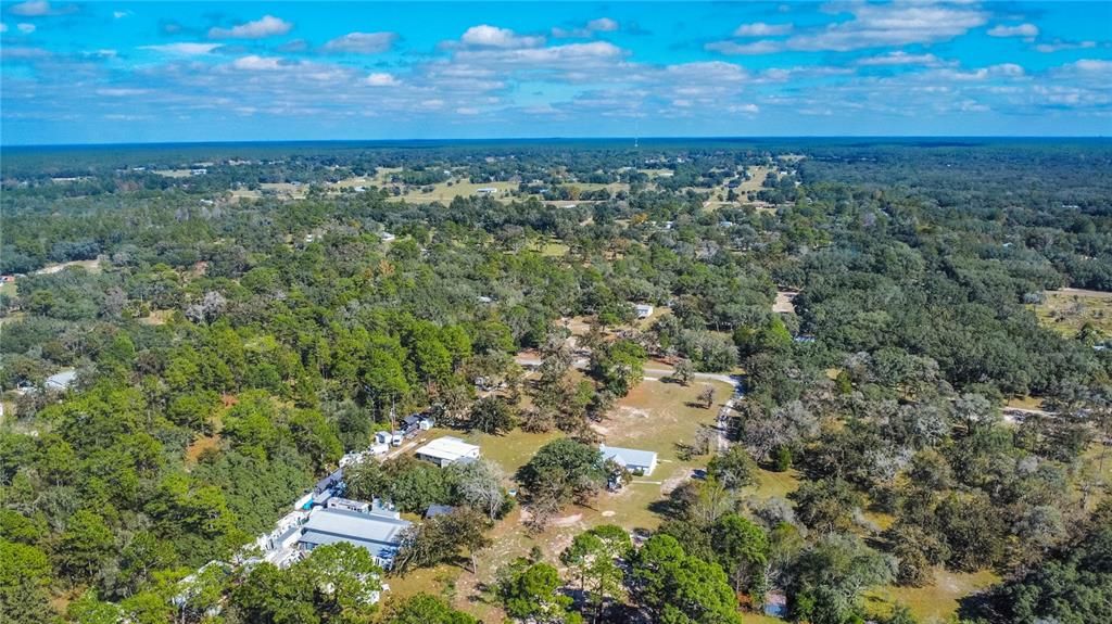 合同活跃: $345,000 (3 贝兹, 3 浴室, 1883 平方英尺)