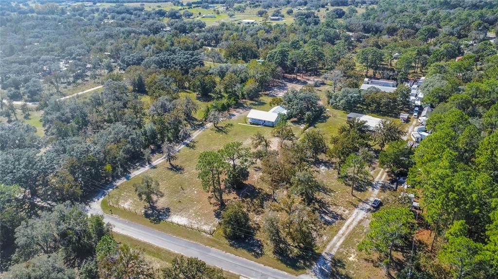 合同活跃: $345,000 (3 贝兹, 3 浴室, 1883 平方英尺)