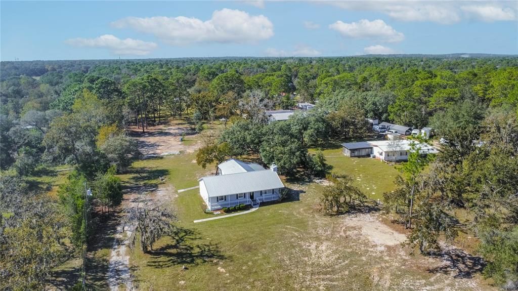 合同活跃: $345,000 (3 贝兹, 3 浴室, 1883 平方英尺)