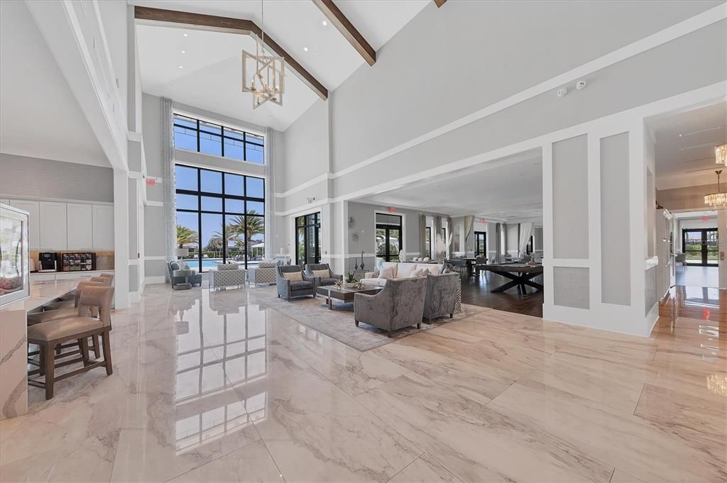 Под контрактом: $895,000 (3 спален, 3 ванн, 2217 Квадратных фут)