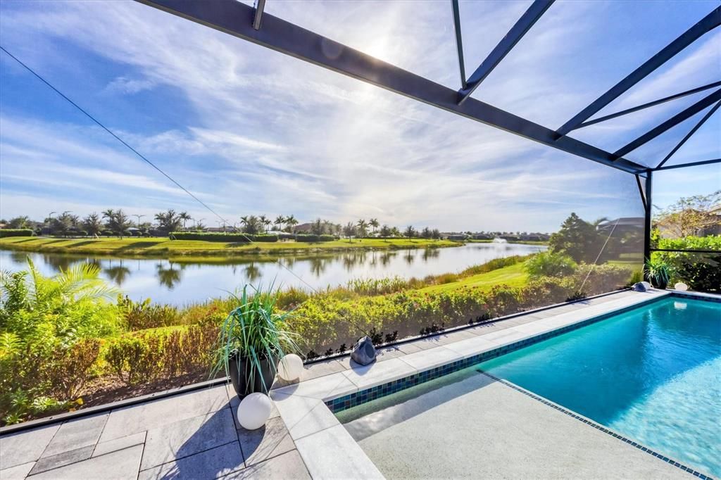 Под контрактом: $895,000 (3 спален, 3 ванн, 2217 Квадратных фут)