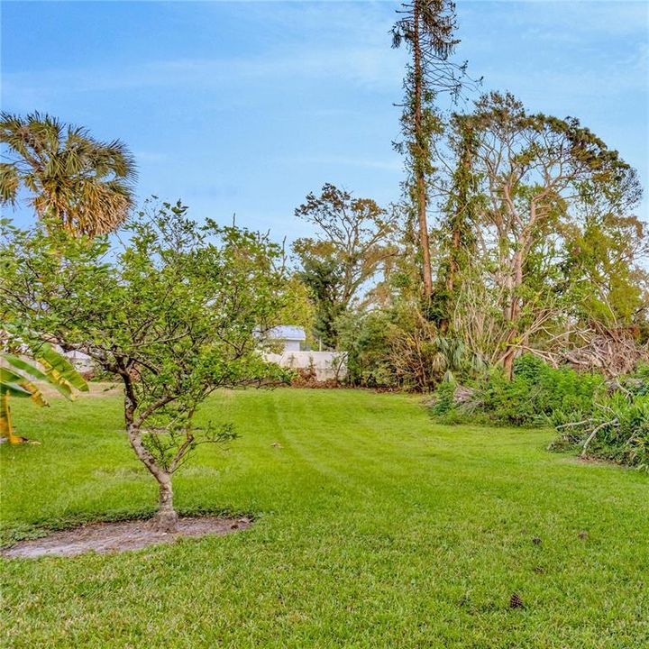 En Venta: $1,400,000 (5 camas, 3 baños, 3350 Pies cuadrados)