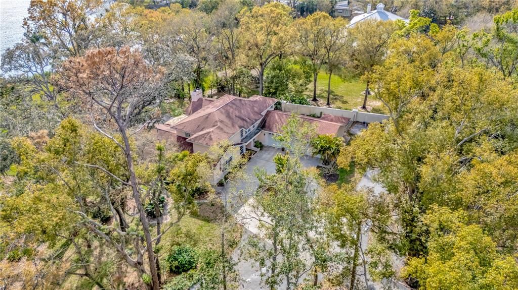 En Venta: $1,400,000 (5 camas, 3 baños, 3350 Pies cuadrados)