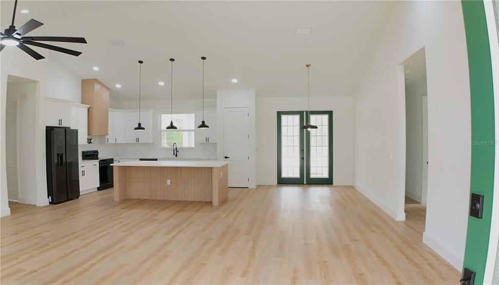 Active With Contract: $489,900 (4 beds, 2 baths, 2073 Square Feet)