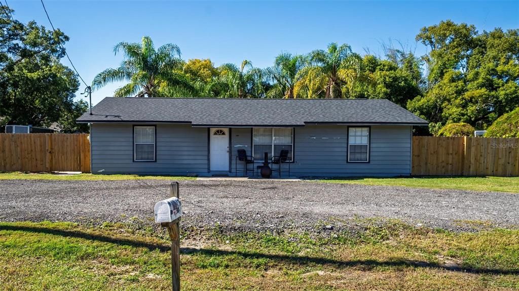 Под контрактом: $319,000 (3 спален, 2 ванн, 1155 Квадратных фут)