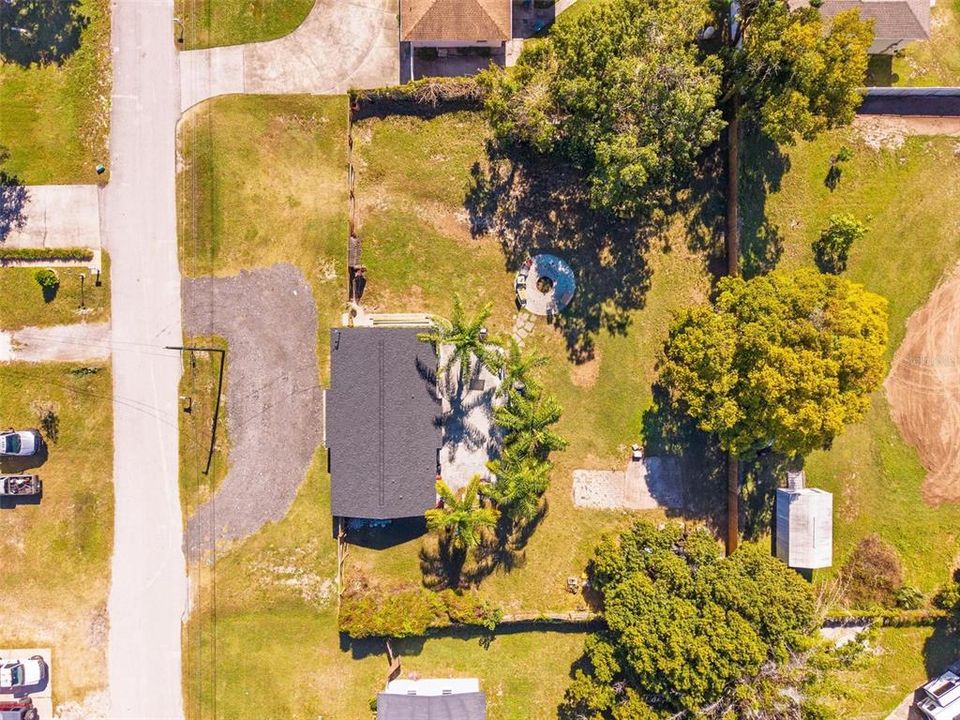 Под контрактом: $319,000 (3 спален, 2 ванн, 1155 Квадратных фут)