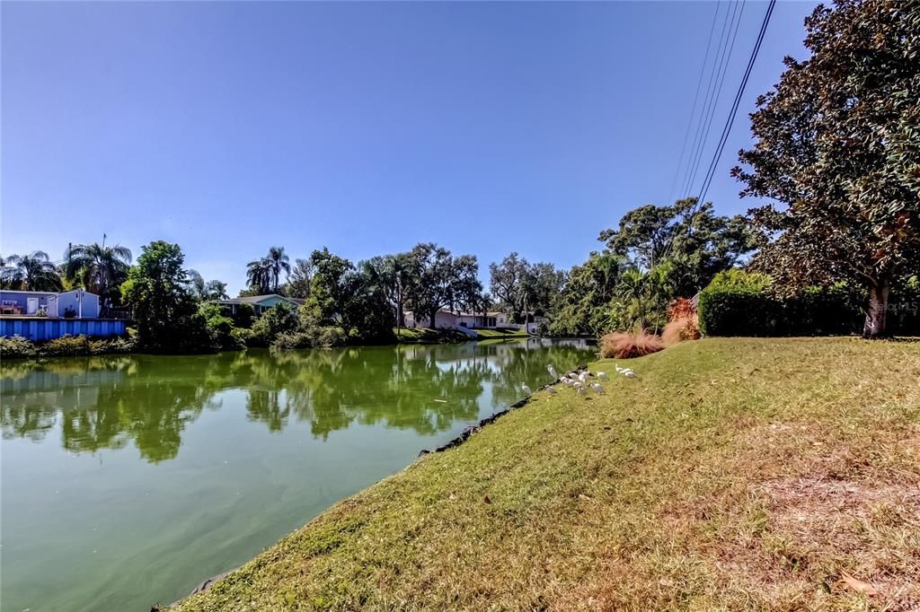 For Sale: $179,900 (2 beds, 1 baths, 1080 Square Feet)