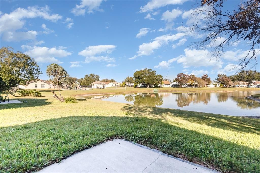 Под контрактом: $340,000 (3 спален, 2 ванн, 1300 Квадратных фут)