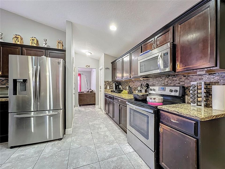 Active With Contract: $330,000 (4 beds, 3 baths, 1999 Square Feet)