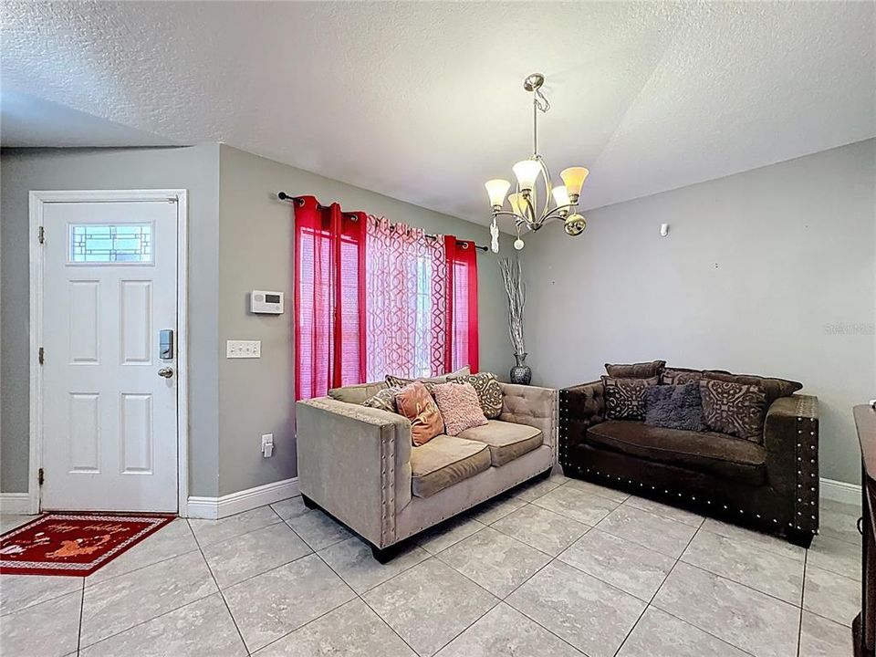 Active With Contract: $330,000 (4 beds, 3 baths, 1999 Square Feet)