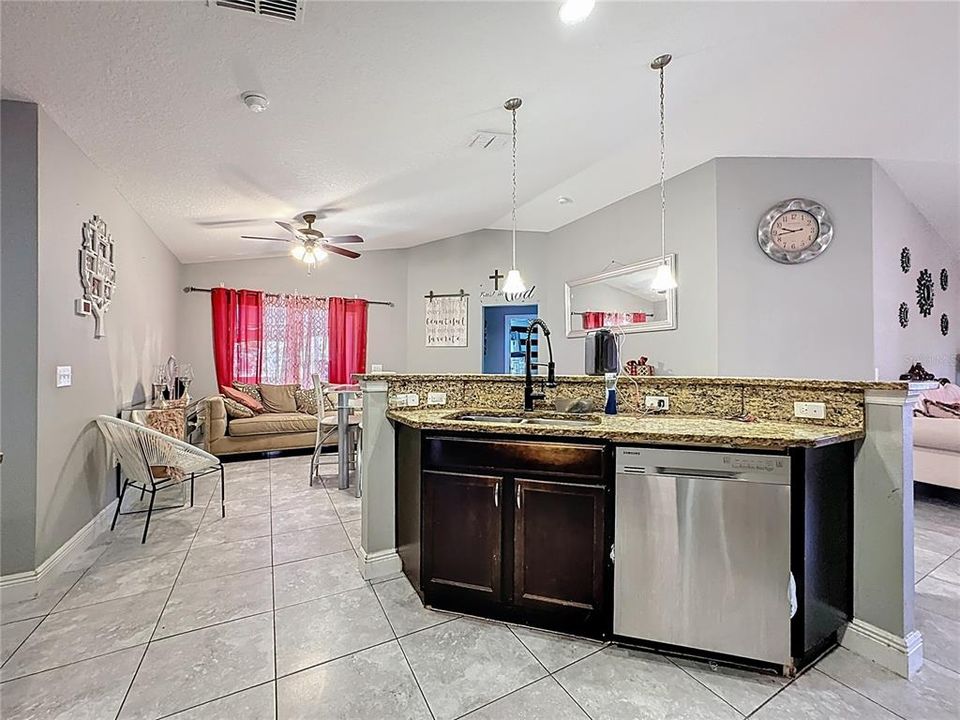 Active With Contract: $330,000 (4 beds, 3 baths, 1999 Square Feet)