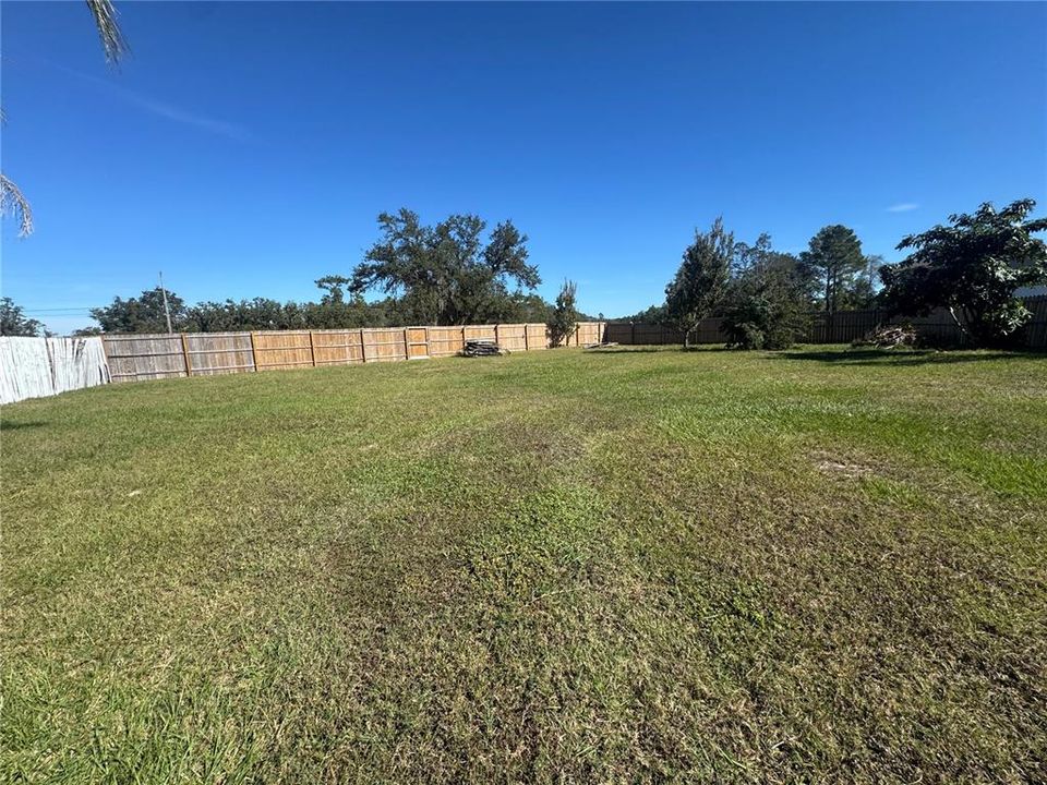 Active With Contract: $330,000 (4 beds, 3 baths, 1999 Square Feet)