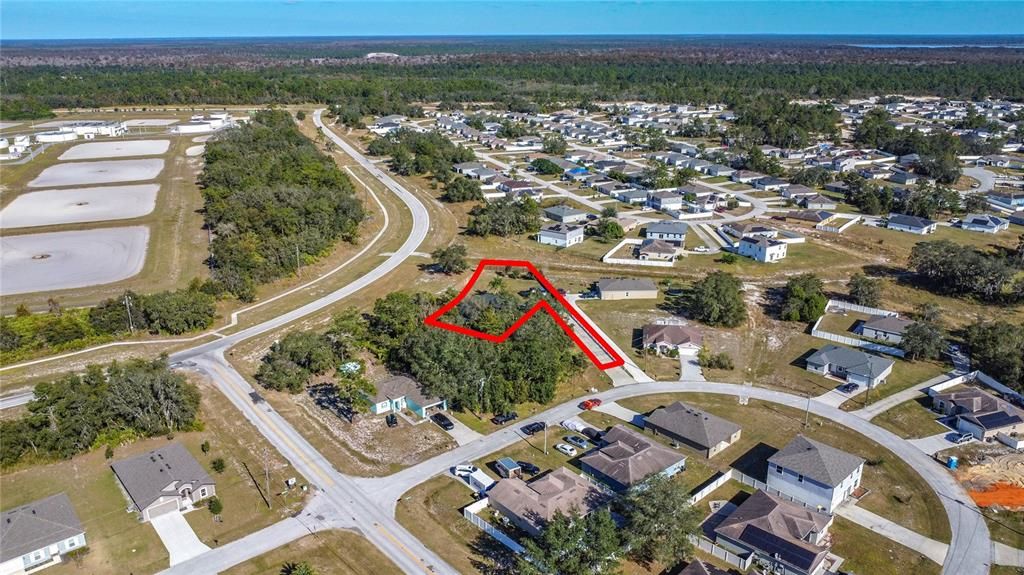 Active With Contract: $330,000 (4 beds, 3 baths, 1999 Square Feet)