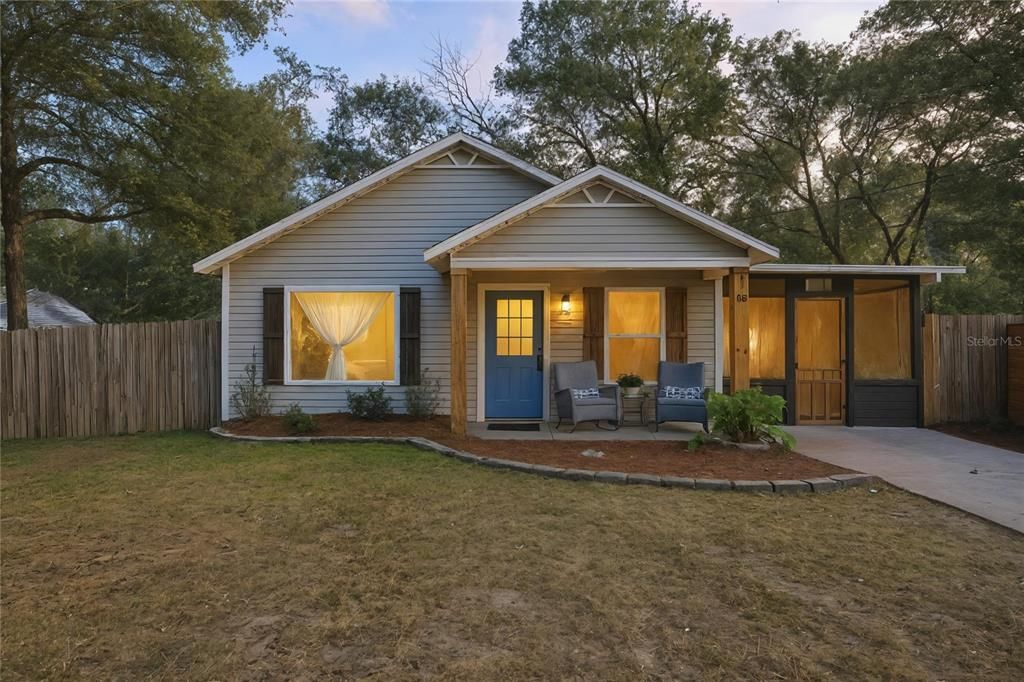 Activo con contrato: $235,000 (3 camas, 2 baños, 1079 Pies cuadrados)