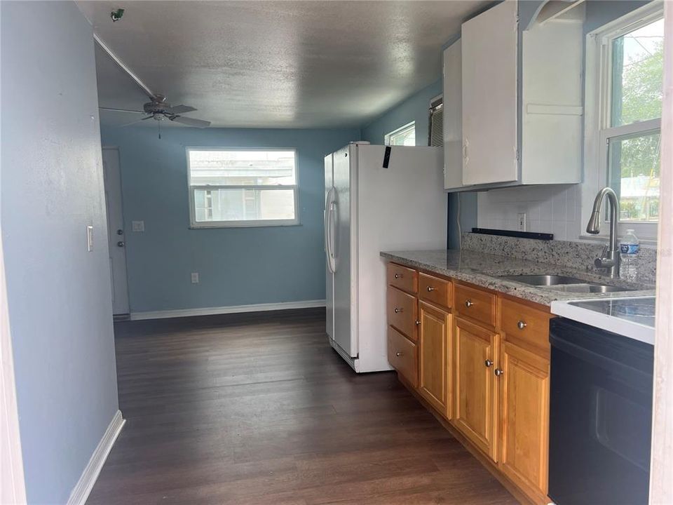 En Renta: $1,200 (1 camas, 1 baños, 1100 Pies cuadrados)