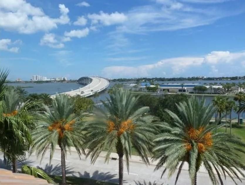 В аренду: $2,250 (2 спален, 2 ванн, 1584 Квадратных фут)