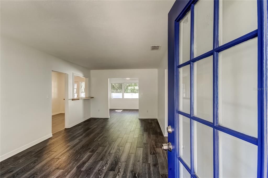 En Venta: $399,900 (2 camas, 2 baños, 1434 Pies cuadrados)