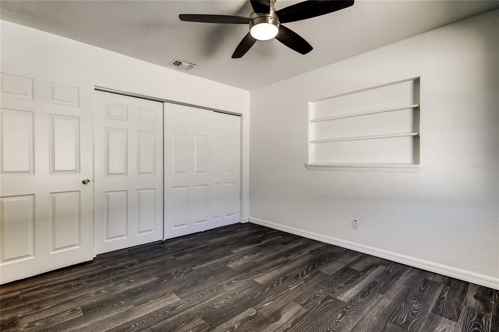 En Venta: $399,900 (2 camas, 2 baños, 1434 Pies cuadrados)