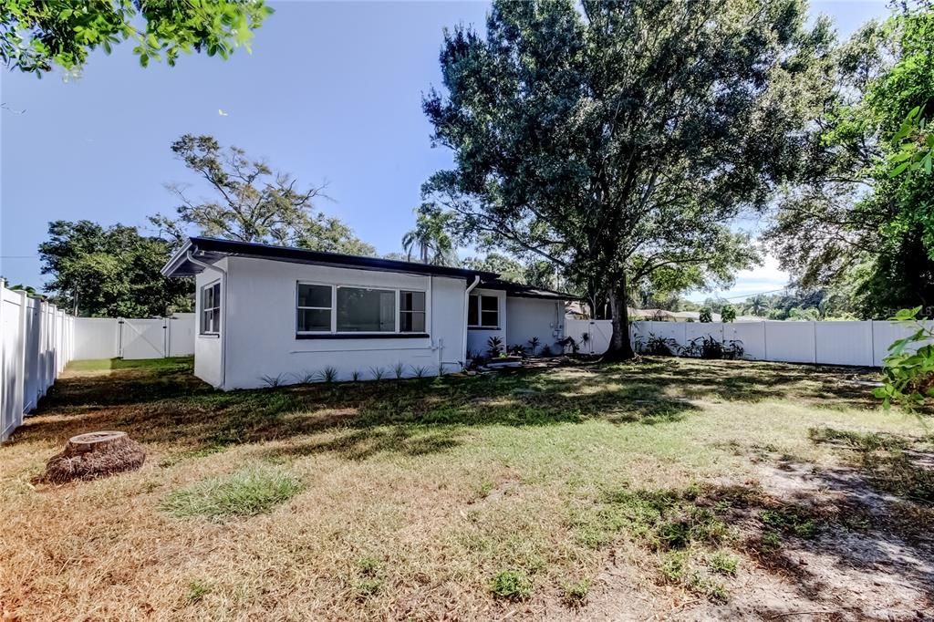 En Venta: $399,900 (2 camas, 2 baños, 1434 Pies cuadrados)