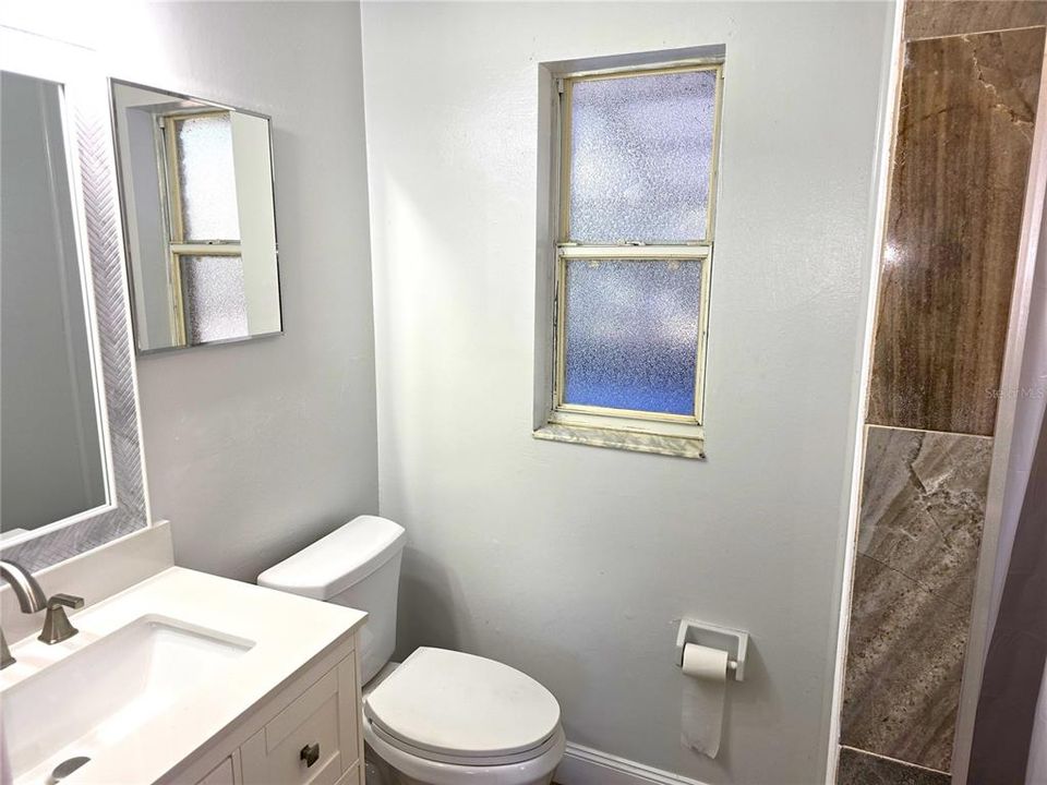 For Sale: $284,900 (3 beds, 2 baths, 1112 Square Feet)