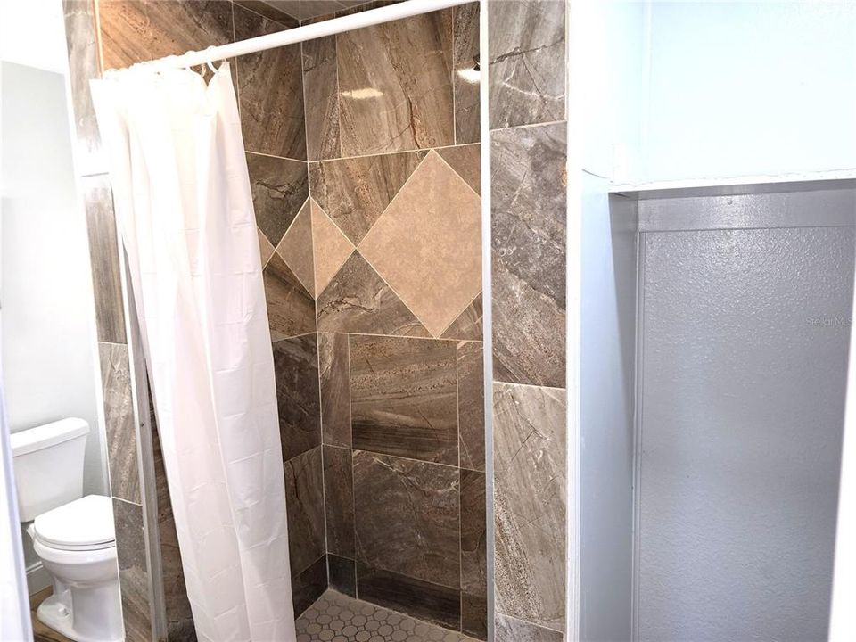 For Sale: $284,900 (3 beds, 2 baths, 1112 Square Feet)