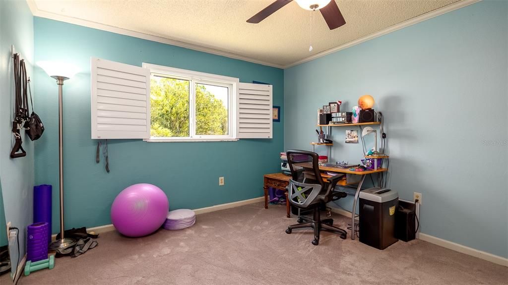 For Sale: $229,000 (2 beds, 2 baths, 1194 Square Feet)