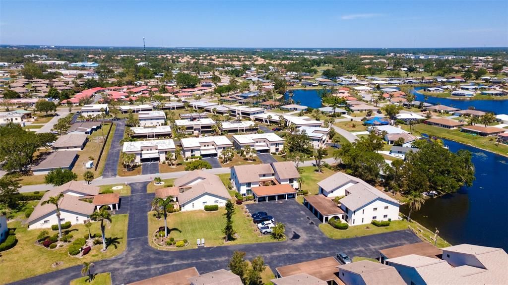 For Sale: $229,000 (2 beds, 2 baths, 1194 Square Feet)