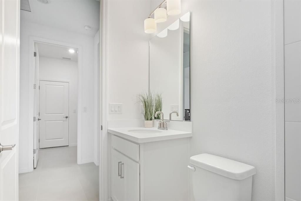 На продажу: $537,909 (3 спален, 2 ванн, 2055 Квадратных фут)