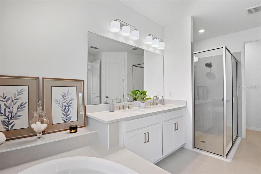 На продажу: $537,909 (3 спален, 2 ванн, 2055 Квадратных фут)