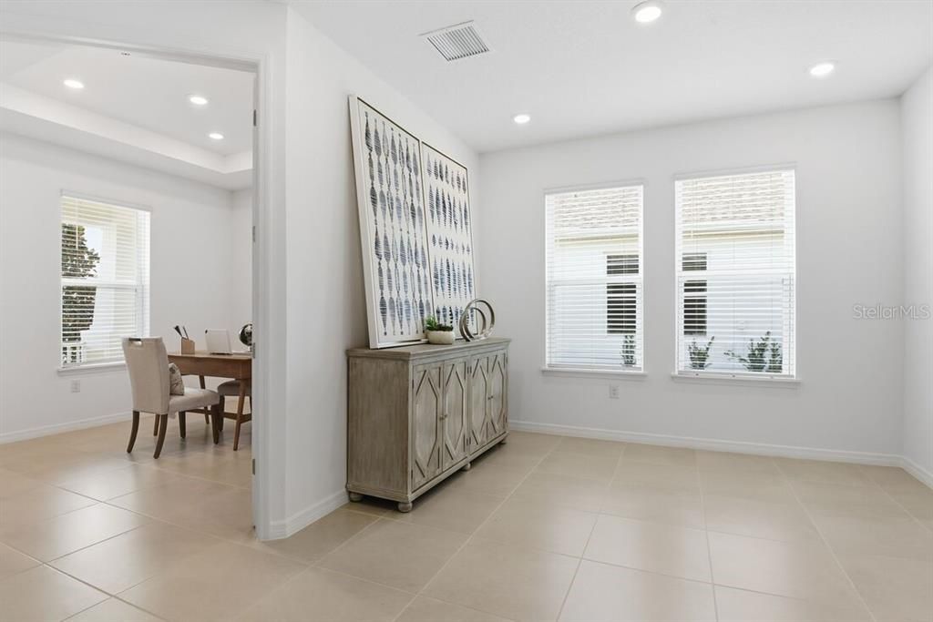 На продажу: $537,909 (3 спален, 2 ванн, 2055 Квадратных фут)