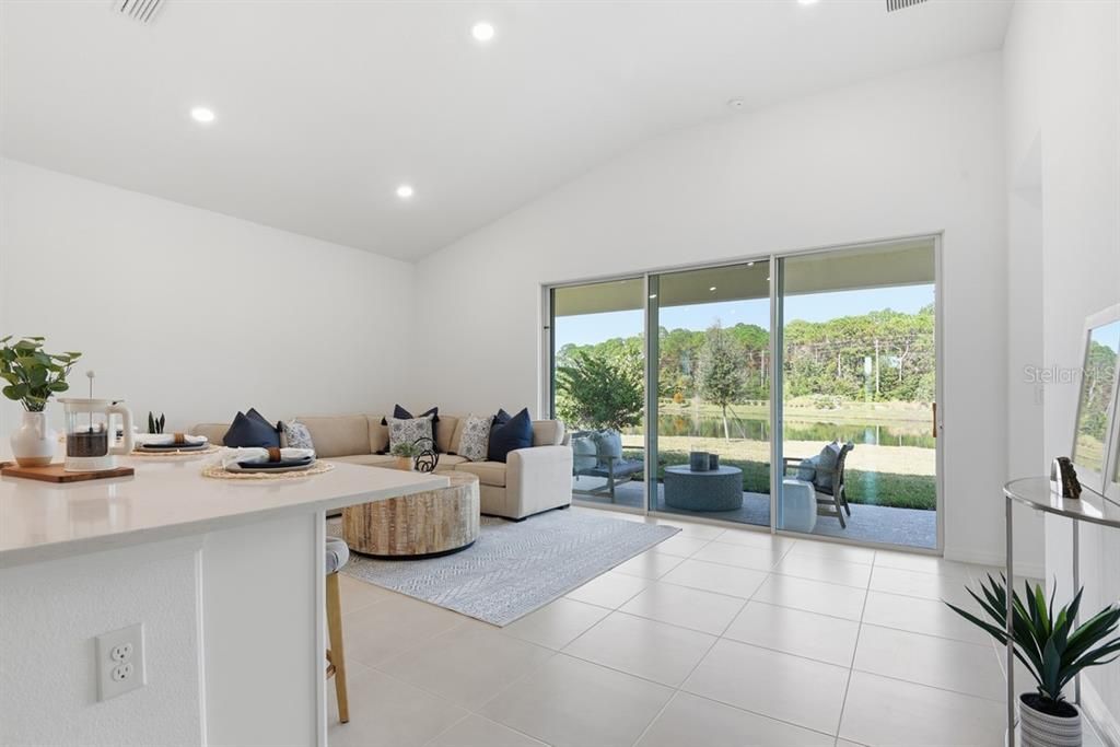 На продажу: $537,909 (3 спален, 2 ванн, 2055 Квадратных фут)