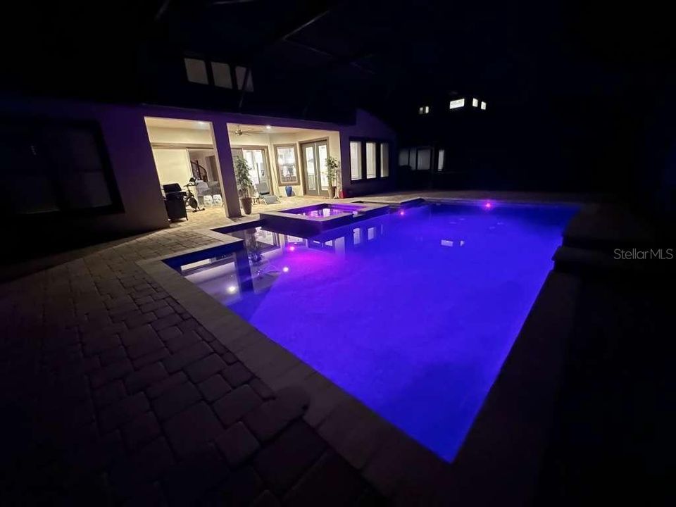 待售: $1,790,000 (5 贝兹, 3 浴室, 4940 平方英尺)