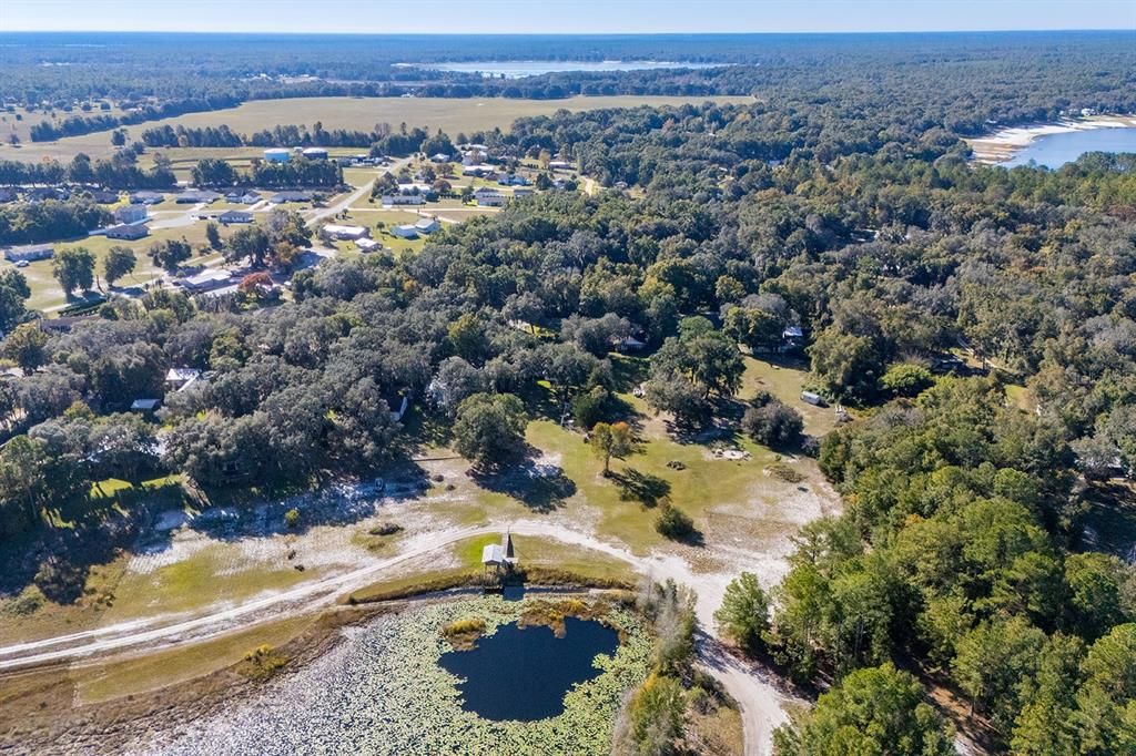 En Venta: $409,000 (4 camas, 2 baños, 1906 Pies cuadrados)