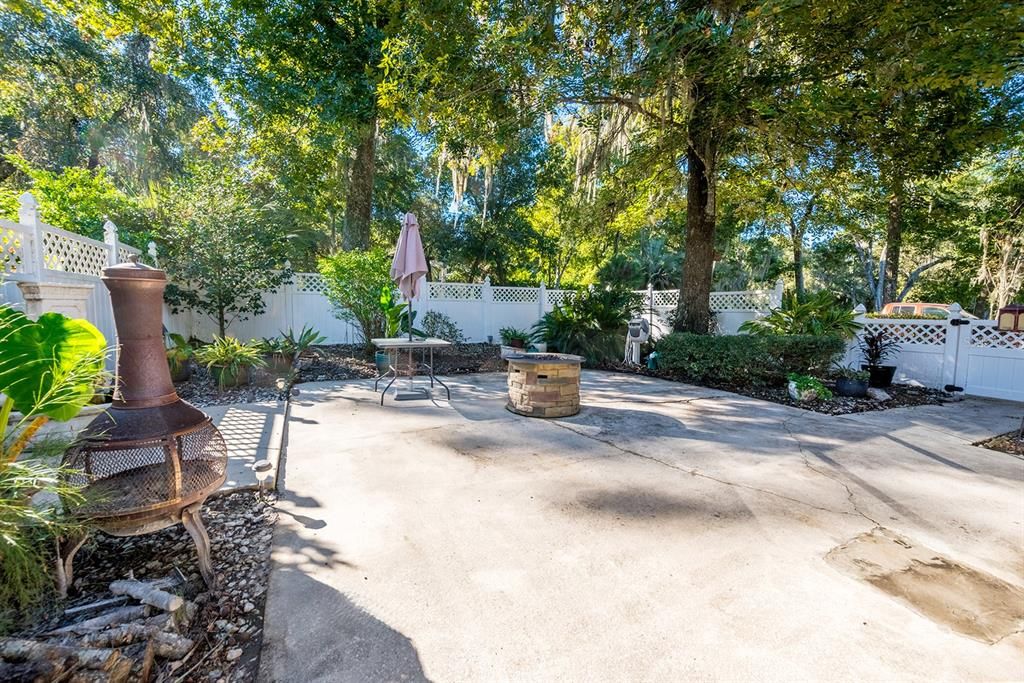 En Venta: $409,000 (4 camas, 2 baños, 1906 Pies cuadrados)